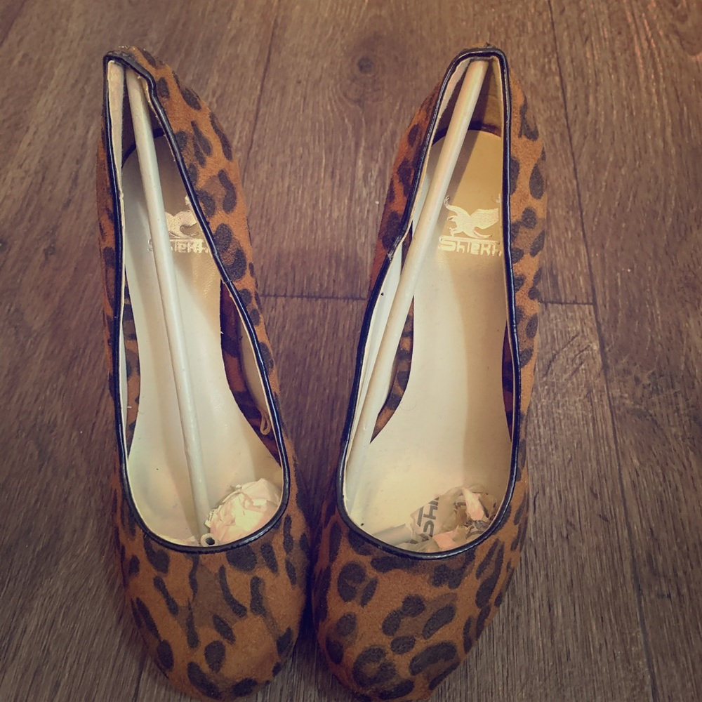 Leopard print heels